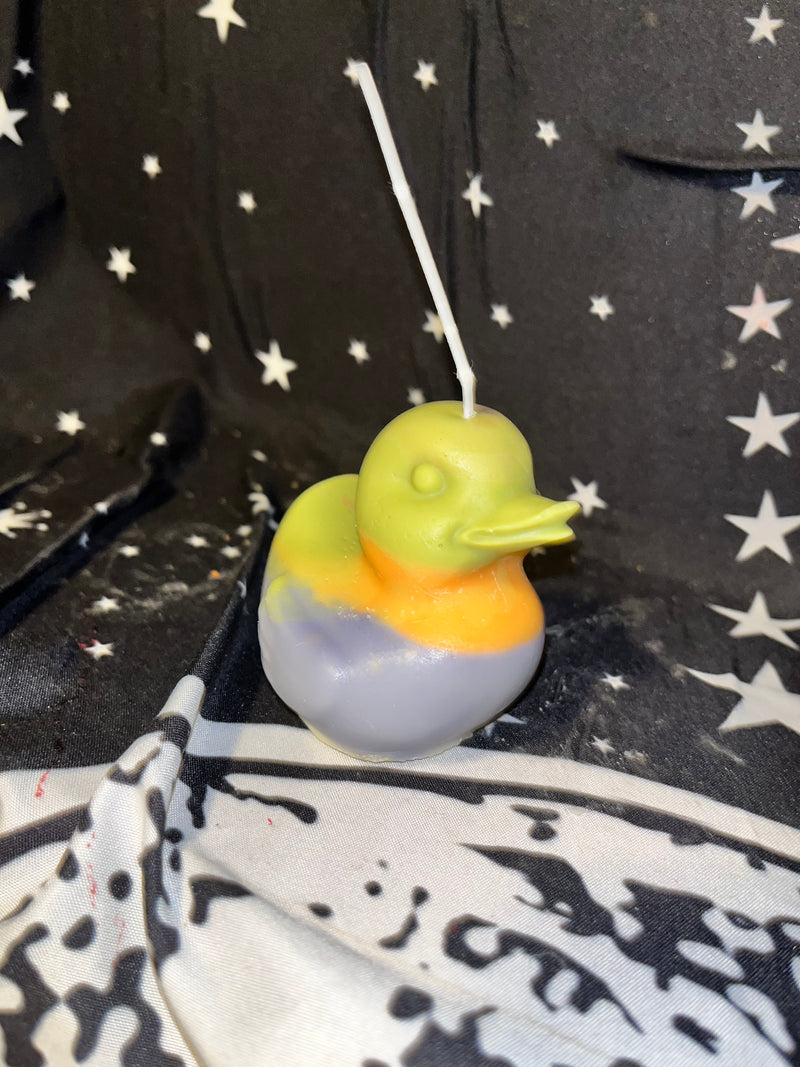 Rubber Ducky Candle twisted Creations